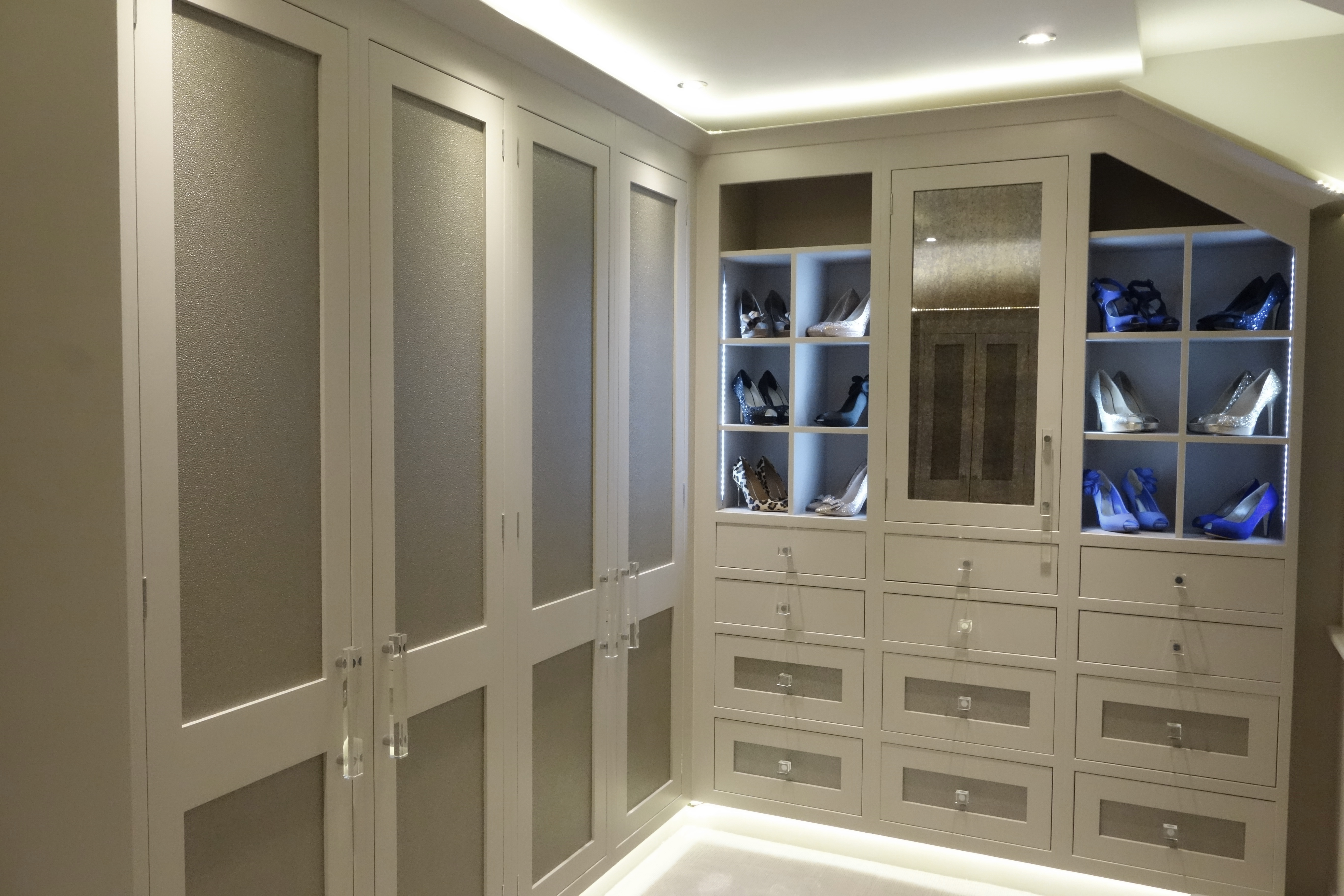 york interior design, Interior Design York, york interior designers, york interior designer, interior designer york, interior design york, interior designers york, york architects, Interior Design - York, walk in wardrobes, walk in wardrobe, luxury walk i